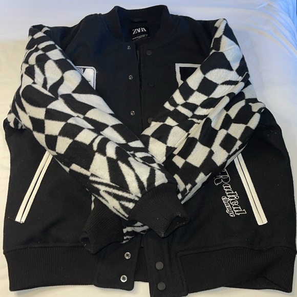 Men’s Zara Varsity Jacket Size L-XL - Picture 2 of 7
